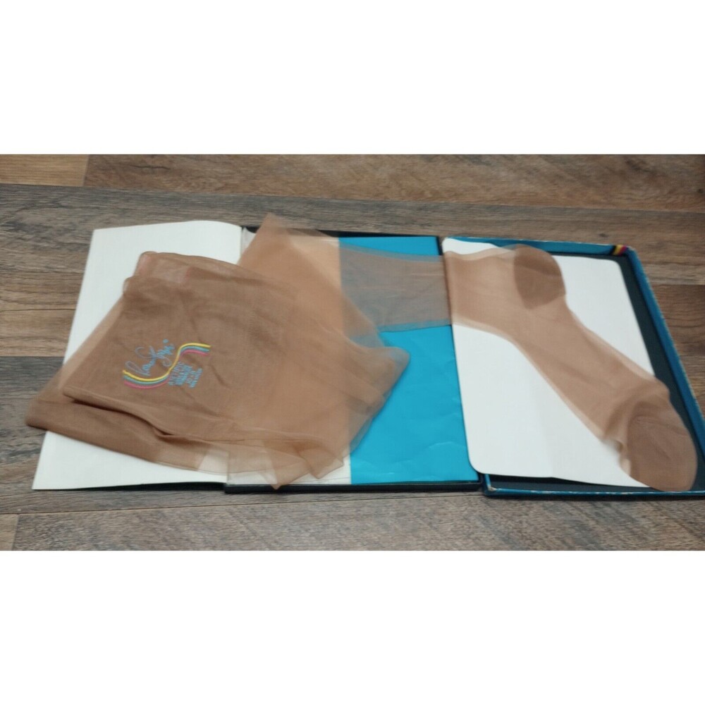 1 Pair Vintage Roman Stripe Nylon Hoisery Stockings Sz. 10B Love Light Retro